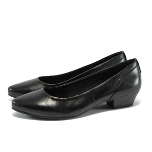Удобни черни дамски обувки с нисък ток Jana 8-22200-24 черенKP