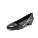 Удобни черни дамски обувки с нисък ток Jana 8-22200-24 черенKP