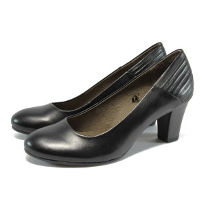 Черни дамски обувки от естествена кожа Caprice