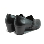 Черни дамски обувки с дебел ток от естествена кожа