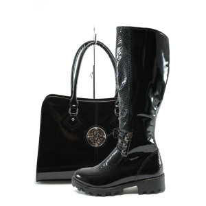 Черен комплект обувки и чанта - стилни през есента и зимата N 10007561