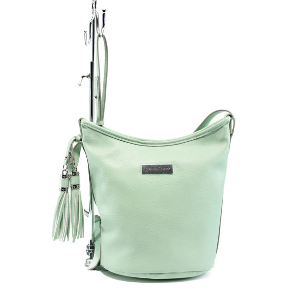 Зелена дамска чанта, здрава еко-кожа - удобство и стил за вашето ежедневие N 10007986