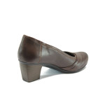Кафяви ортопедични дамски обувки със среден ток, естествена кожа - всекидневни обувки за пролетта и есента N 10007923