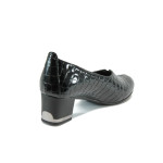 Черни ортопедични дамски обувки със среден ток, лачена естествена кожа - всекидневни обувки за пролетта и есента N 10007931