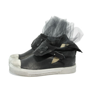 Черни дамски кецове, естествена кожа - спортни кецове за пролетта и лятото N 10008235