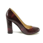 Винени дамски обувки с висок ток, еко-кожа с крокодилска шарка - официални обувки за целогодишно ползване N 10008508