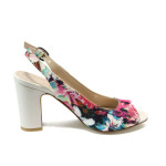 Бели дамски сандали, текстилна материя - всекидневни обувки за лятото N 10008753