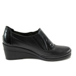 Черни анатомични дамски обувки с платформа, естествена кожа и лачена естествена кожа  - всекидневни обувки за есента и зимата N 10009183
