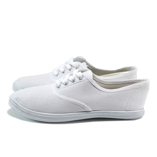 Бели дамски обувки с равна подметка, текстилна материя - спортни кецове за целогодишно ползване N 10008156