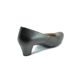 Черни дамски обувки със среден ток, естествена кожа - елегантни обувки за целогодишно ползване N 10007998