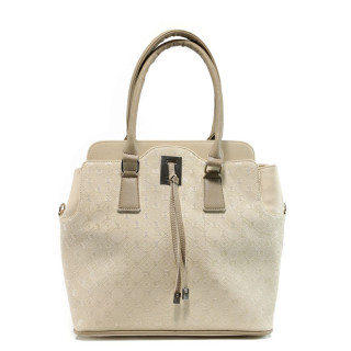 Бежова дамска чанта, здрава еко-кожа - удобство и стил за вашето ежедневие N 100010856