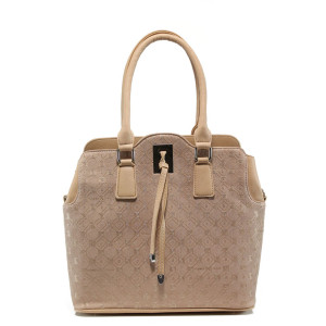 Розова дамска чанта, здрава еко-кожа - удобство и стил за вашето ежедневие N 100010855