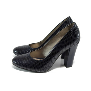 Тъмносини дамски обувки с висок ток, лачена еко кожа - официални обувки за целогодишно ползване N 10009949