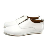 Бели дамски обувки с равна подметка, естествена кожа - всекидневни обувки за пролетта и лятото N 100010032
