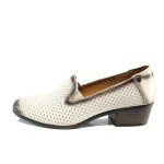 Бежови анатомични дамски обувки със среден ток, естествена кожа - всекидневни обувки за пролетта и лятото N 100010113