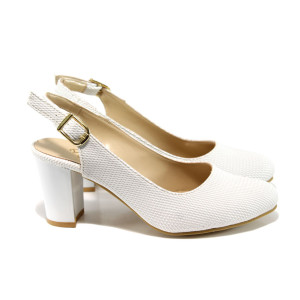 Бели дамски обувки с висок ток, здрава еко-кожа - всекидневни обувки за пролетта и лятото N 100010662