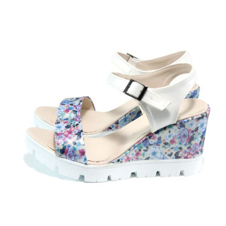 Бели дамски сандали, здрава еко-кожа - всекидневни обувки за лятото N 100010843