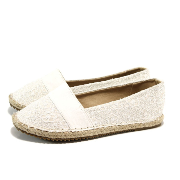Бели анатомични дамски обувки с равна подметка, текстилна материя - всекидневни обувки за пролетта и лятото N 100010938