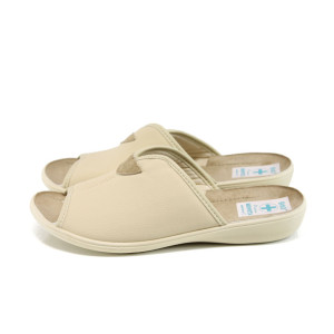 Бежови анатомични дамски чехли, здрава еко-кожа - ежедневни обувки за целогодишно ползване N 100011021