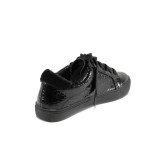 Черни дамски обувки с равна подметка, здрава еко-кожа - ежедневни обувки за пролетта и лятото N 100011189