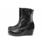 Черни дамски боти, естествена кожа и велурена еко-кожа - всекидневни обувки за есента и зимата N 100011785