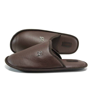 Кафяви анатомични мъжки чехли, здрава еко-кожа - равни обувки за целогодишно ползване N 100011999