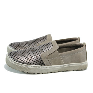 Бежови дамски обувки с равна подметка, здрава еко-кожа - всекидневни обувки за пролетта и лятото N 10009839