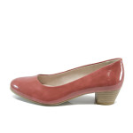 Розови дамски обувки със среден ток, лачена еко кожа - всекидневни обувки за пролетта и лятото N 10009848
