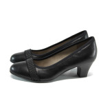Черни дамски обувки със среден ток, здрава еко-кожа - всекидневни обувки за пролетта и лятото N 10009851