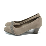 Бежови дамски обувки със среден ток, качествен еко-велур - всекидневни обувки за пролетта и лятото N 10009873