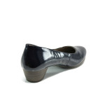 Тъмносини дамски обувки със среден ток, лачена еко кожа - всекидневни обувки за пролетта и лятото N 10009891