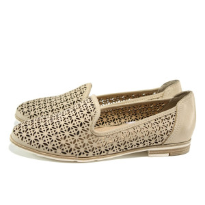 Бежови дамски обувки  с мемори пяна, с равна подметка, естествена кожа - всекидневни обувки за пролетта и лятото N 100010478