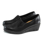 Черни дамски обувки с равна подметка, естествена кожа - всекидневни обувки за есента и зимата N 100011268