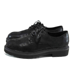 Черни дамски обувки с равна подметка, здрава еко-кожа - всекидневни обувки за есента и зимата N 100011267