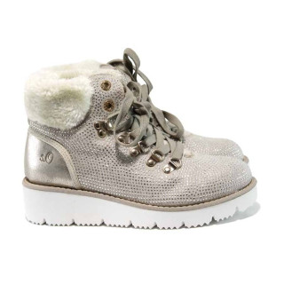Бежови дамски боти, здрава еко-кожа - всекидневни обувки за есента и зимата N 100011553