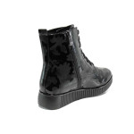 Черни дамски боти, здрава еко-кожа - всекидневни обувки за есента и зимата N 100011613