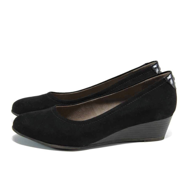 Черни анатомични дамски обувки с платформа, качествен еко-велур - всекидневни обувки за целогодишно ползване N 100012013