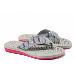 Сиви дамски чехли, pvc материя - ежедневни обувки за пролетта и лятото N 100012733