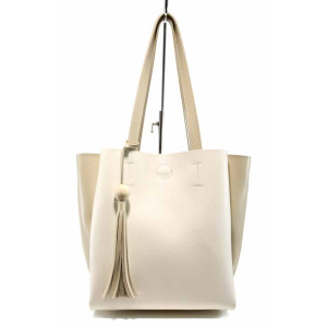 Бежова дамска чанта, здрава еко-кожа - удобство и стил за вашето ежедневие N 100012439