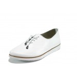 Бели анатомични дамски обувки с равна подметка, естествена кожа - всекидневни обувки за пролетта и лятото N 100010010