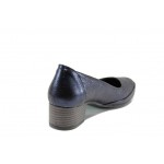 Тъмносини анатомични дамски обувки със среден ток, естествена кожа - ежедневни обувки за пролетта и лятото N 100012143