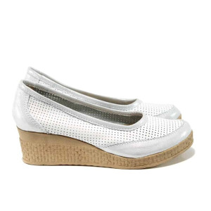 Бели анатомични дамски обувки с платформа, естествена кожа - всекидневни обувки за пролетта и лятото N 100012356
