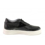 Черни спортни дамски обувки, здрава еко-кожа - ежедневни обувки за целогодишно ползване N 100012971
