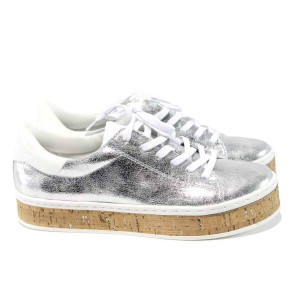 Сребристи анатомични дамски обувки  с мемори пяна, с равна подметка, здрава еко-кожа - всекидневни обувки за пролетта и лятото N 100012032