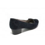 Тъмносини дамски обувки със среден ток, естествен велур - всекидневни обувки за целогодишно ползване N 100013490