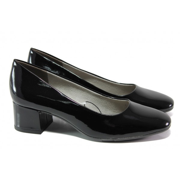 Черни дамски обувки със среден ток, лачена еко кожа - всекидневни обувки за пролетта и лятото N 100013494