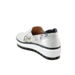 Сребристи дамски обувки с равна подметка, естествена кожа - всекидневни обувки за пролетта и лятото N 100013542