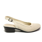Бежови дамски обувки със среден ток, естествена кожа - всекидневни обувки за пролетта и лятото N 100013995