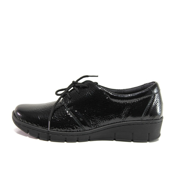 Черни дамски обувки с платформа, лачена естествена кожа - всекидневни обувки за есента и зимата N 100014319