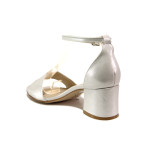 Сребристи дамски сандали, здрава еко-кожа - ежедневни обувки за пролетта и лятото N 100014164